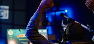 Чи вигідно бути кіберспортсменом та скільки на цьому можна заробляти?