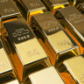 Як перевозити золото та інші дорогоцінні метали через кордон