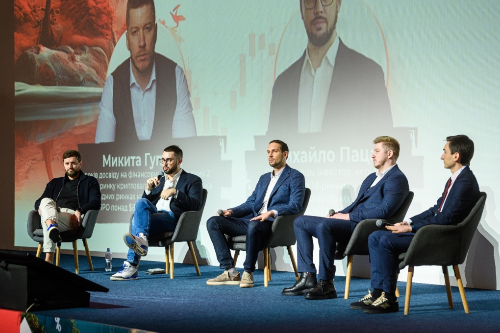 Крипта и фондовый рынок имеют свои плюсы и минусы